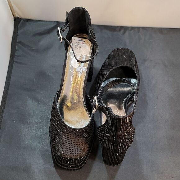 BRAND NEW SUGAR JEWEL PLATFORM BLOCK HEEL CLOSED TOE SANDAL - Picture 4 of 16